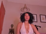 zoe_sky_